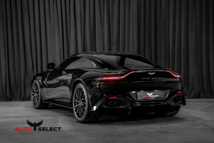 aston-martin-v8-vantage-bensin-2023-big-92
