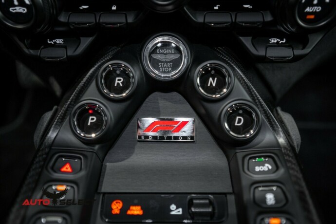 aston-martin-v8-vantage-bensin-2023-big-62