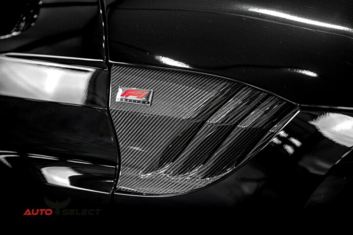 aston-martin-v8-vantage-bensin-2023-big-9
