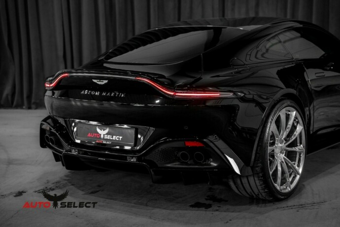 aston-martin-v8-vantage-bensin-2023-big-83
