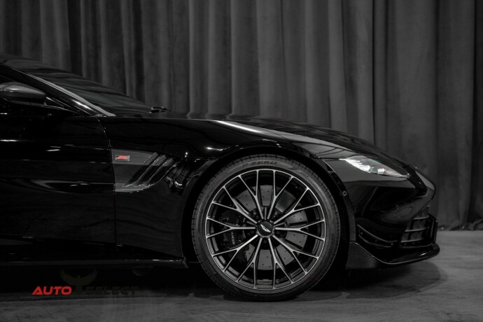 aston-martin-v8-vantage-bensin-2023-big-91