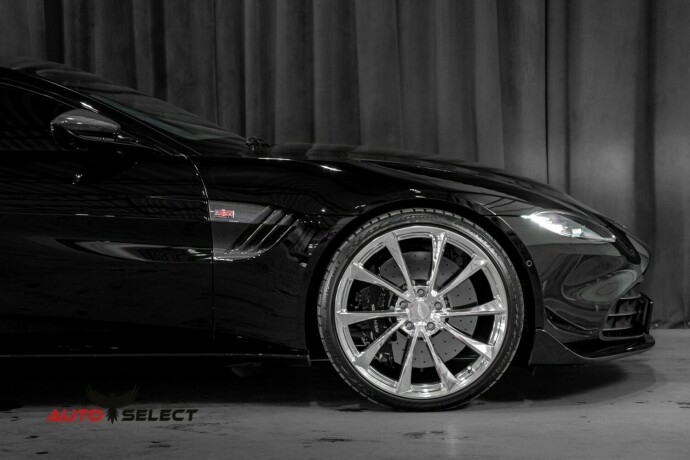 aston-martin-v8-vantage-bensin-2023-big-35
