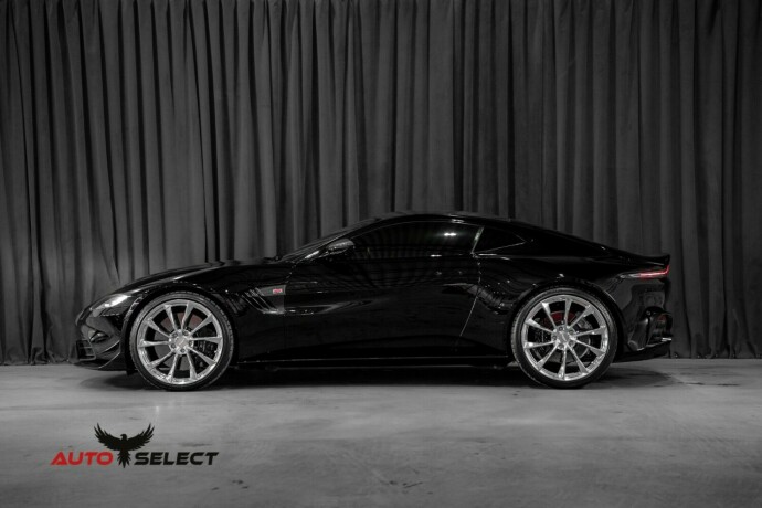 aston-martin-v8-vantage-bensin-2023-big-18