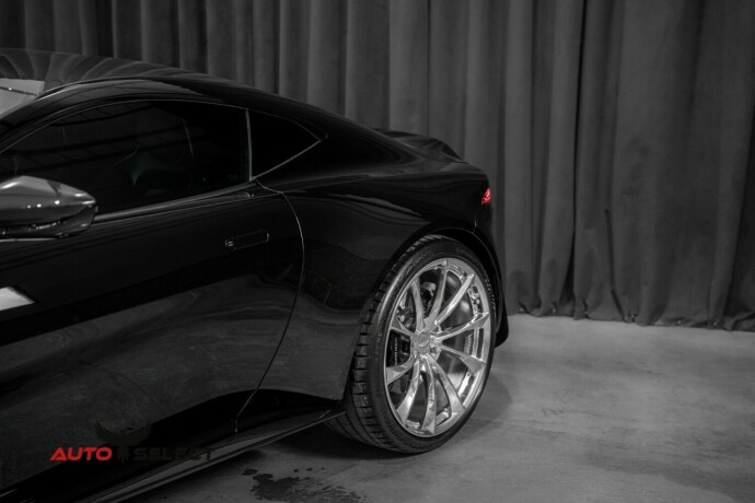 aston-martin-v8-vantage-bensin-2023-big-16