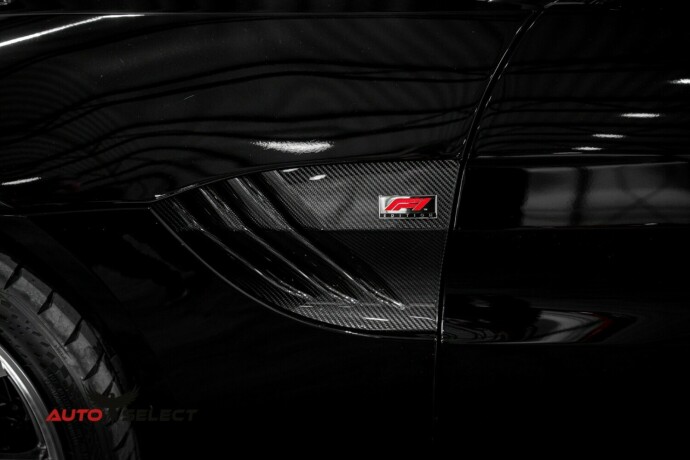 aston-martin-v8-vantage-bensin-2023-big-21
