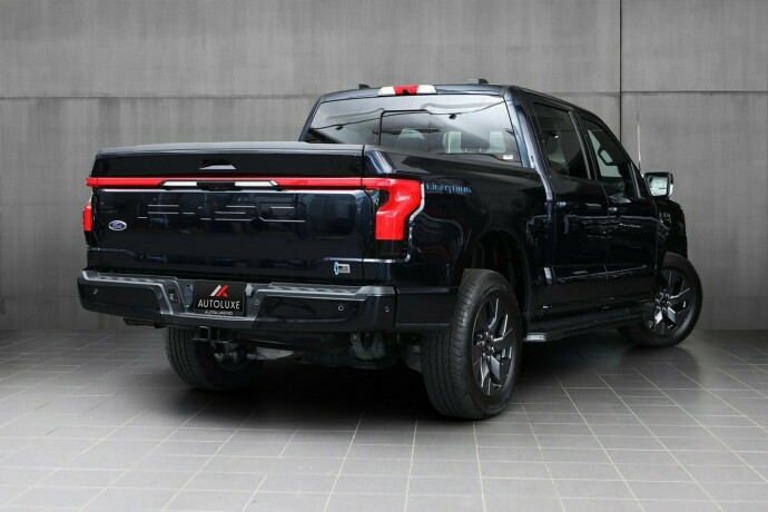 ford-f-150-elektrisitet-2023-big-1