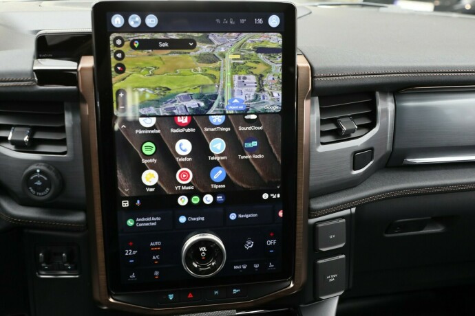 ford-f-150-elektrisitet-2023-big-15