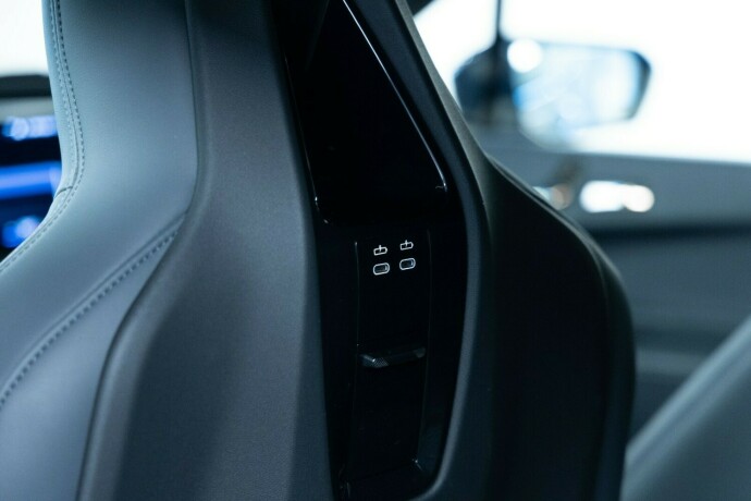 bmw-ix-elektrisitet-2022-big-9
