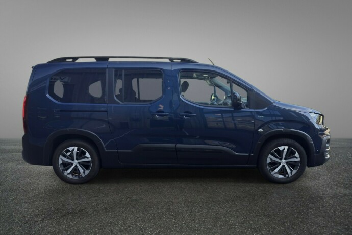 peugeot-e-rifter-elektrisitet-2023-big-3