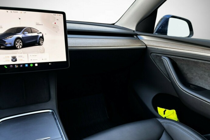 tesla-model-y-elektrisitet-2024-big-30