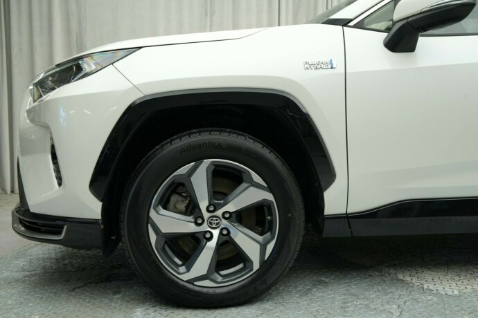 toyota-rav4-elektrisitetbensin-2022-big-6