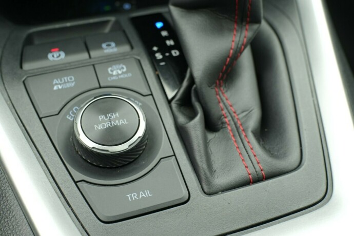 toyota-rav4-elektrisitetbensin-2022-big-48