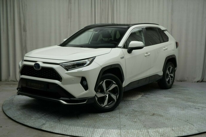toyota-rav4-elektrisitetbensin-2022-big-0