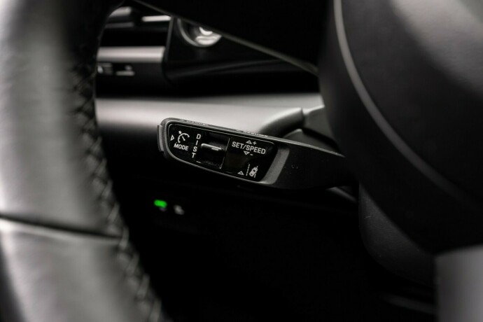 porsche-macan-4-elektrisitet-2024-big-22