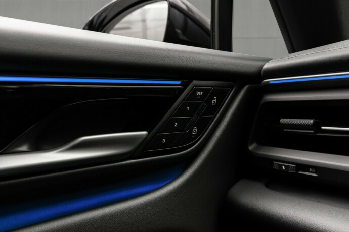 porsche-macan-4-elektrisitet-2024-big-48
