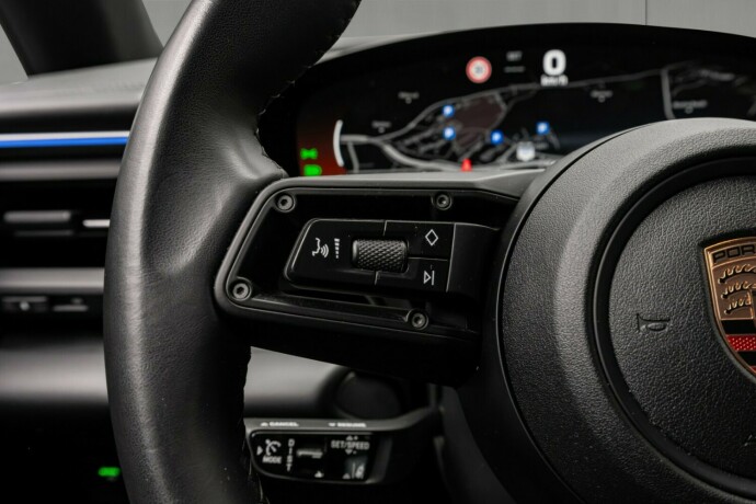 porsche-macan-4-elektrisitet-2024-big-20