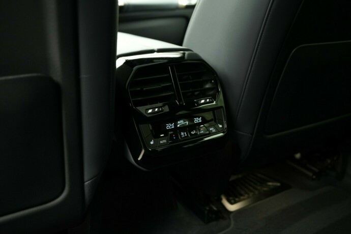 bmw-ix-elektrisitet-2022-big-52
