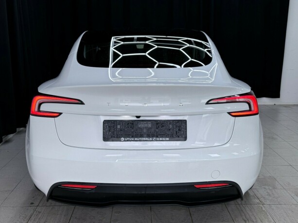 tesla-model-3-elektrisitet-2025-big-6