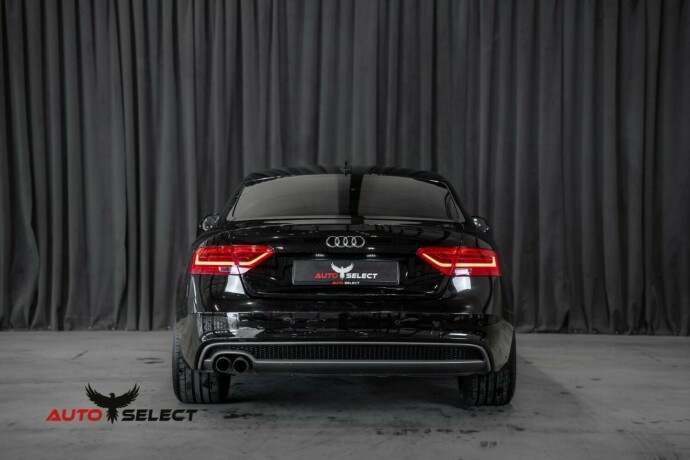 audi-a5-bensin-2011-big-8