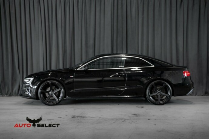 audi-a5-bensin-2011-big-7