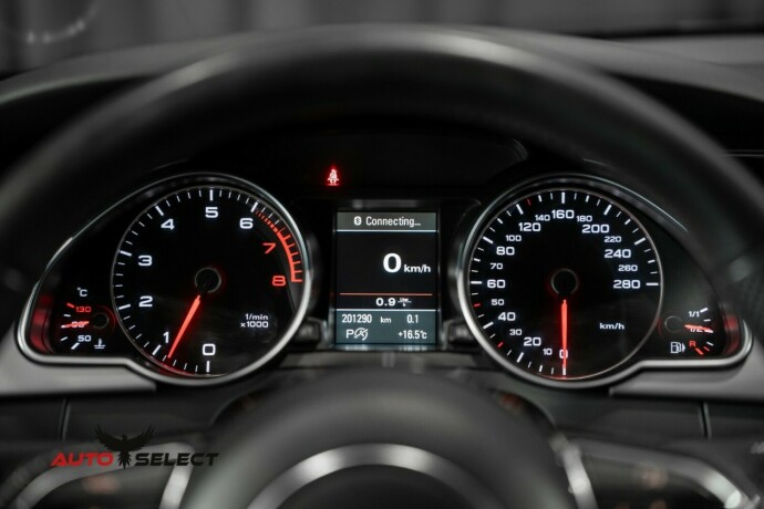 audi-a5-bensin-2011-big-26