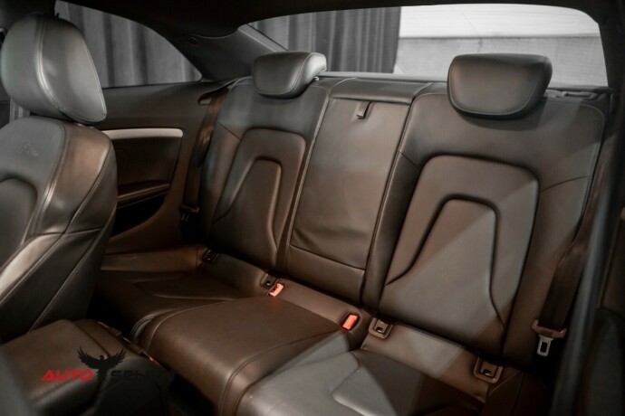 audi-a5-bensin-2011-big-20