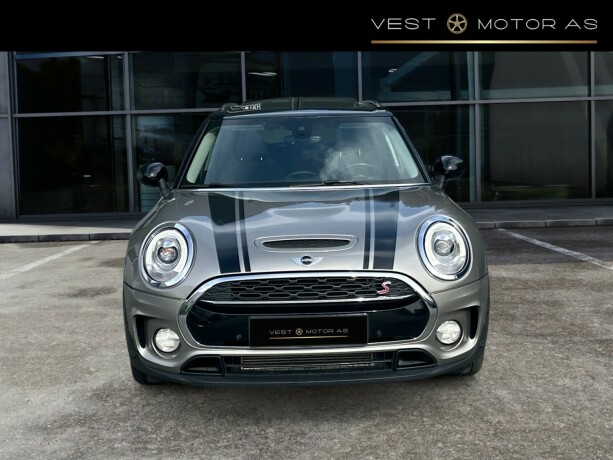 mini-clubman-cooper-s-bensin-2016-big-1