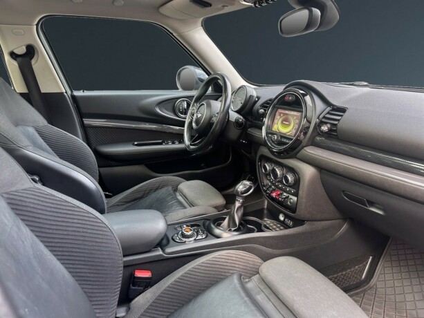 mini-clubman-cooper-s-bensin-2016-big-11