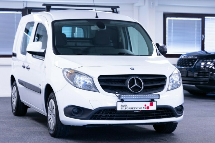 mercedes-benz-citan-diesel-2014-big-3