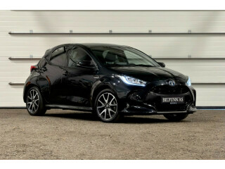 Toyota | Yaris | Elektrisitet+bensin | 2021