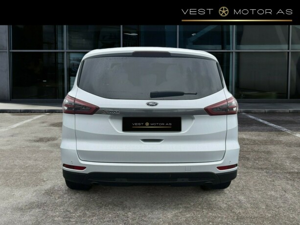 ford-s-max-diesel-2018-big-5