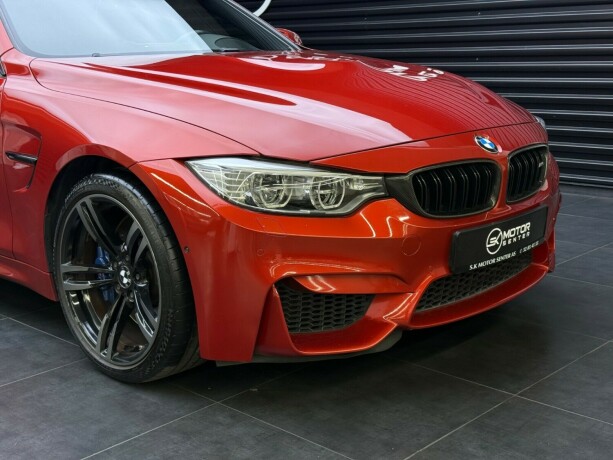 bmw-m4-bensin-2015-big-3