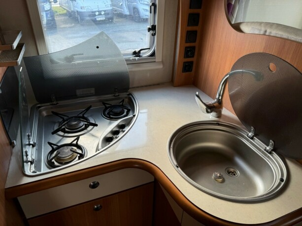 rapido-s8-diesel-2013-big-33