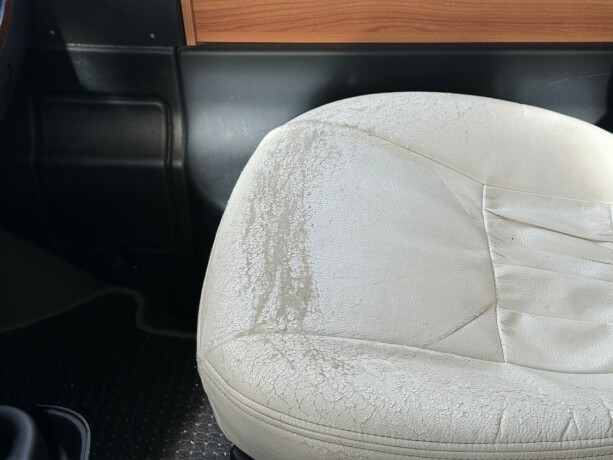 rapido-s8-diesel-2013-big-13