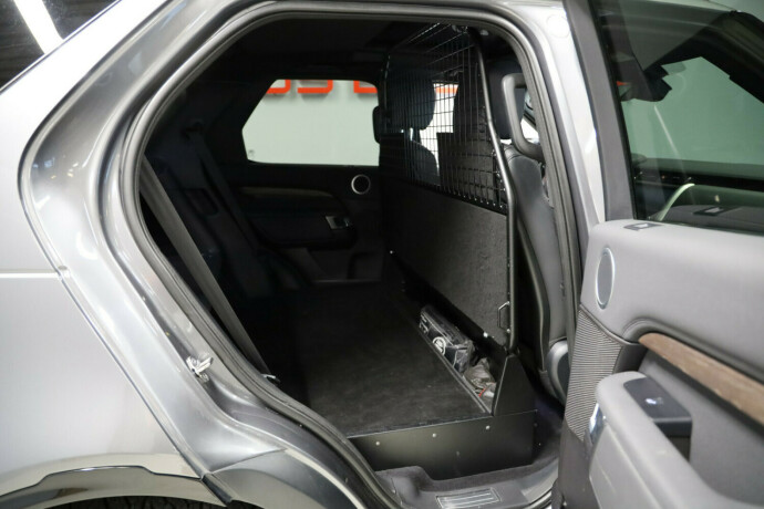 land-rover-discovery-diesel-2019-big-11