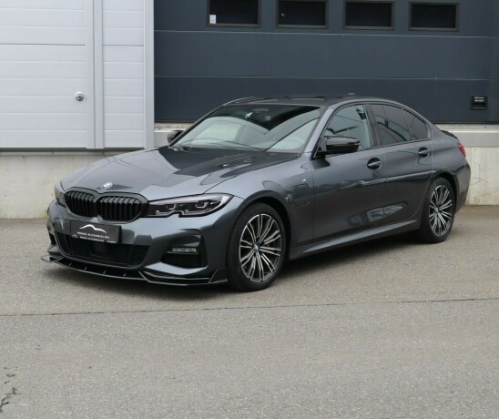 bmw-330e-plug-in-petrol-2019-big-0