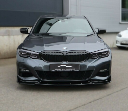bmw-330e-plug-in-petrol-2019-big-4