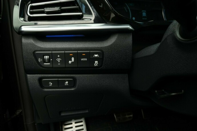 kia-e-niro-elektrisitet-2021-big-32
