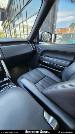 land-rover-range-rover-bensin-2015-big-16