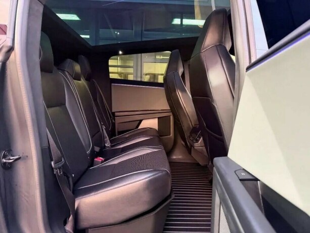 tesla-cybertruck-elektrisitet-2024-big-36