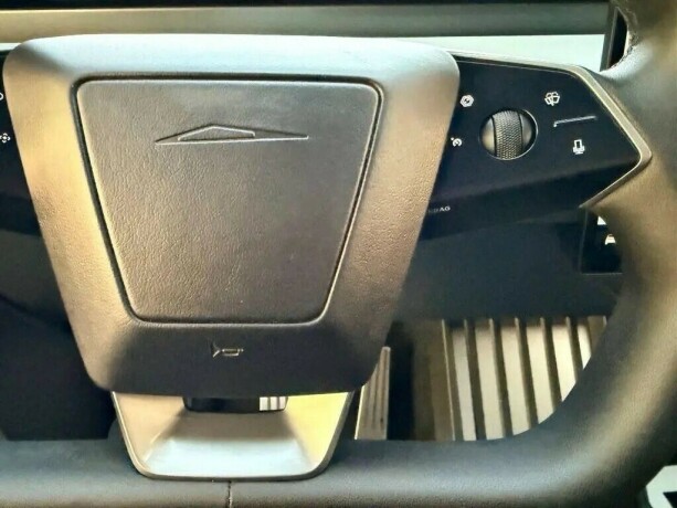 tesla-cybertruck-elektrisitet-2024-big-28