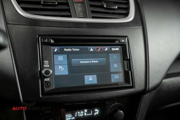 suzuki-swift-bensin-2015-big-34