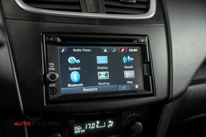 suzuki-swift-bensin-2015-big-35