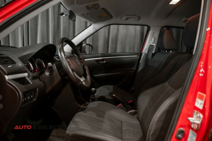 suzuki-swift-bensin-2015-big-20