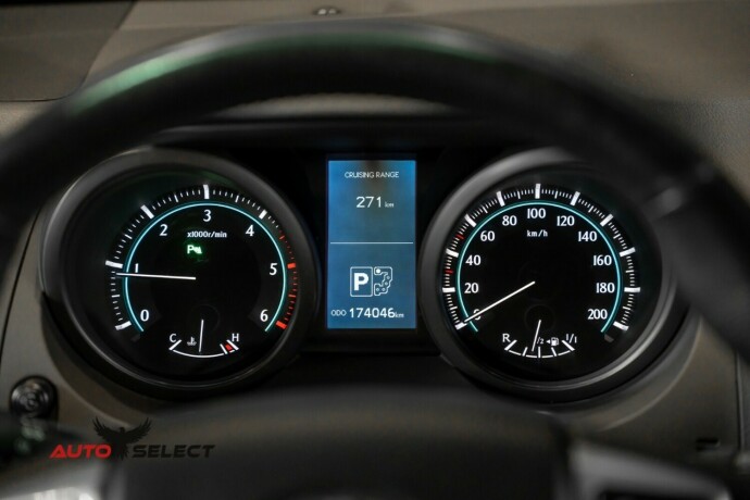 toyota-land-cruiser-diesel-2010-big-29