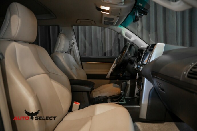 toyota-land-cruiser-diesel-2010-big-19