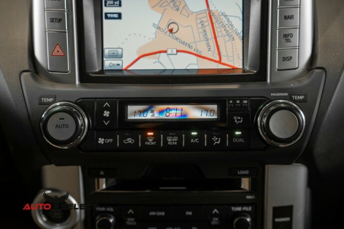 toyota-land-cruiser-diesel-2010-big-31