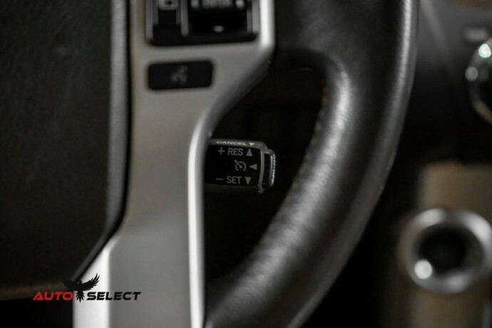 toyota-land-cruiser-diesel-2010-big-30