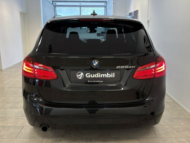 bmw-225xe-elektrisitetbensin-2018-big-18