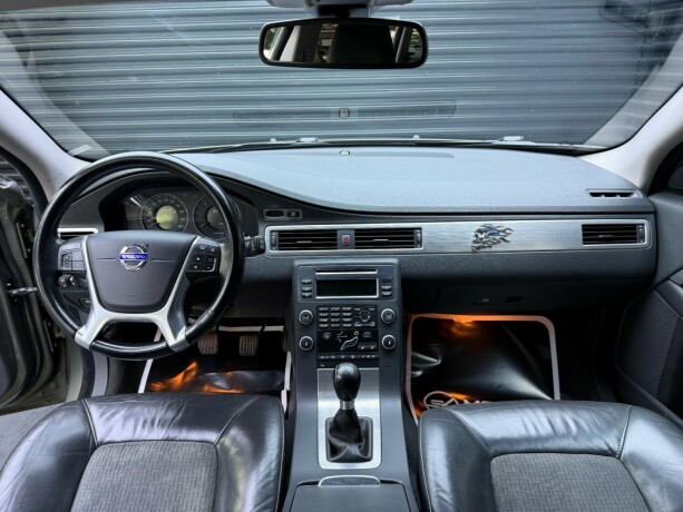volvo-v70-diesel-2010-big-8